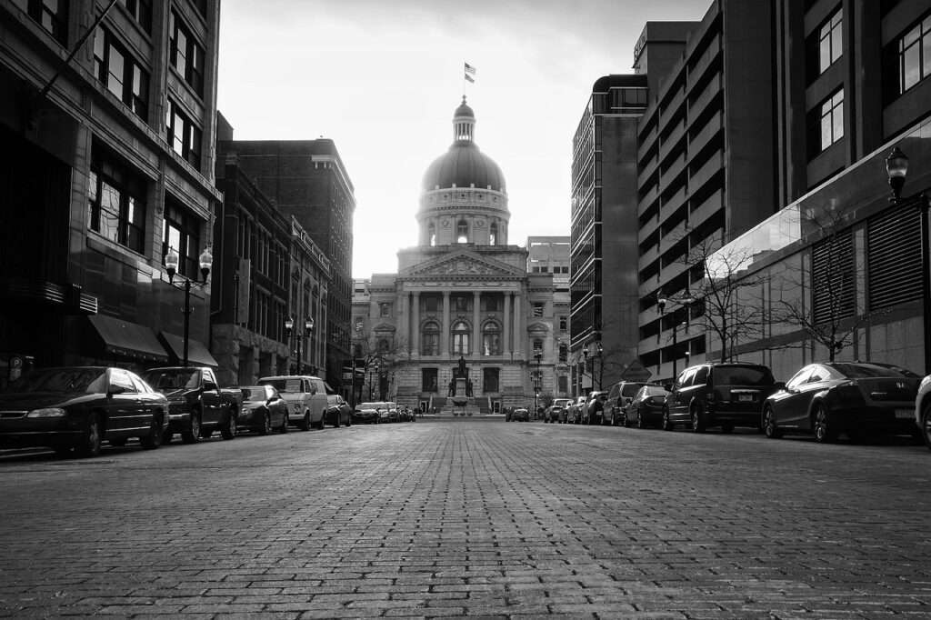 capitol indiana building 820611jpg