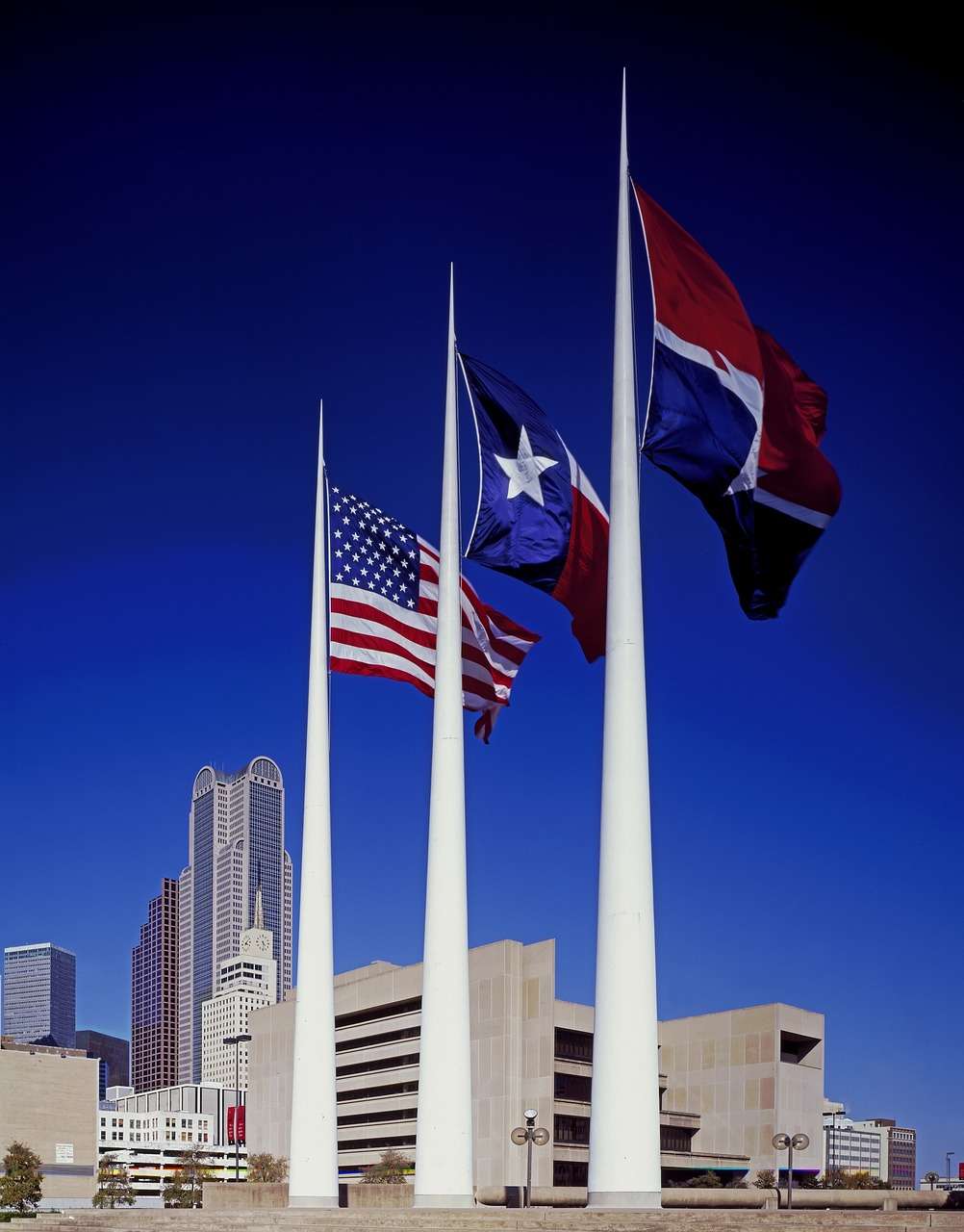 cityhallplazadallas222740 | 1 Rated Nationwide LoJack Dealer city hall plaza dallas 222740jpg