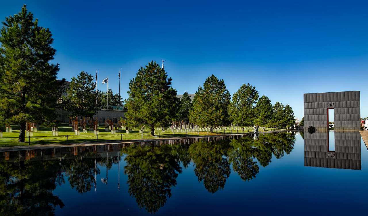oklahomacitymemorialbombing1626593 | 1 Rated Nationwide LoJack Dealer oklahoma city memorial bombing 1626593jpg