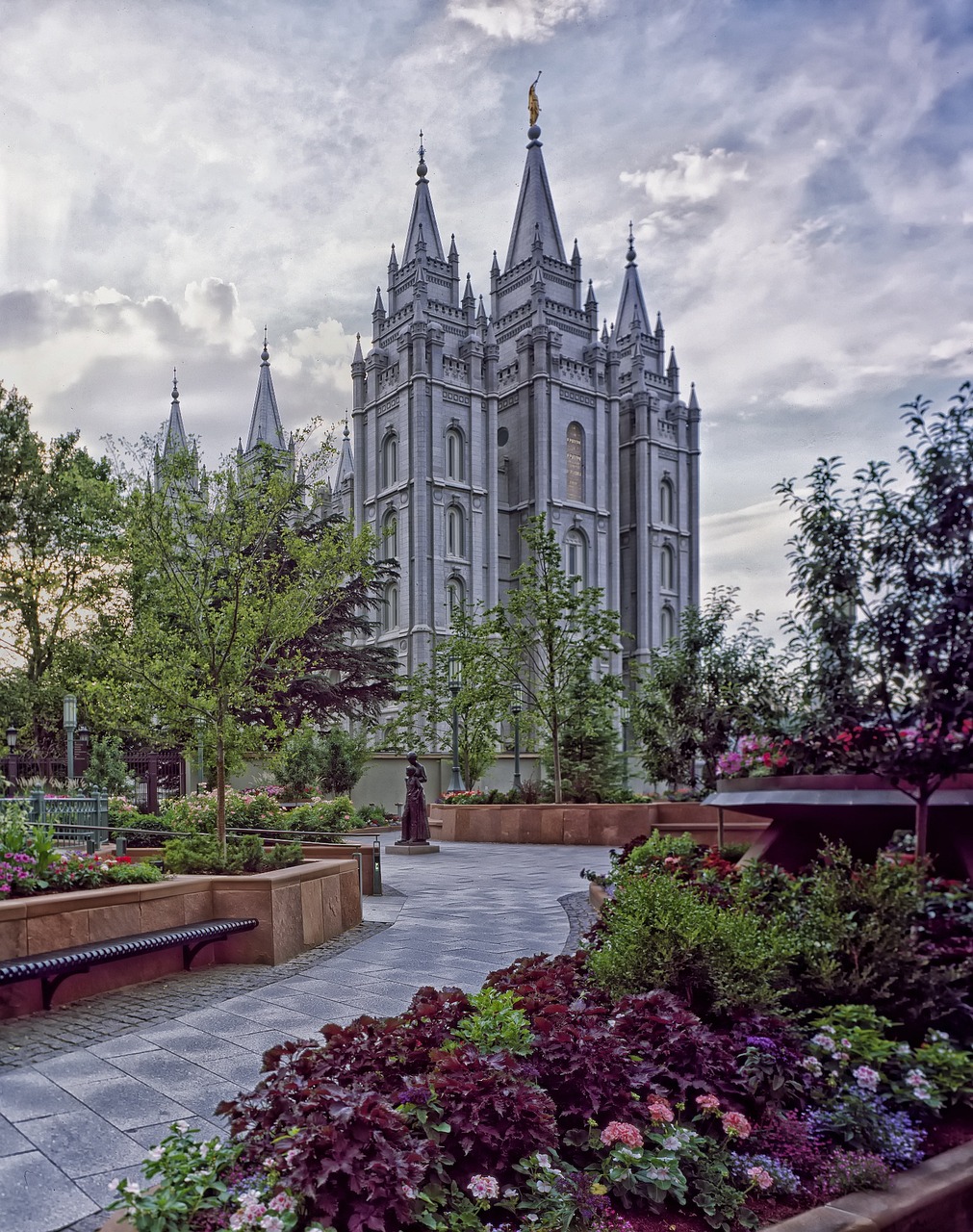 saltlakecityutahtemple398843 | 1 Rated Nationwide LoJack Dealer salt lake city utah temple 398843jpg