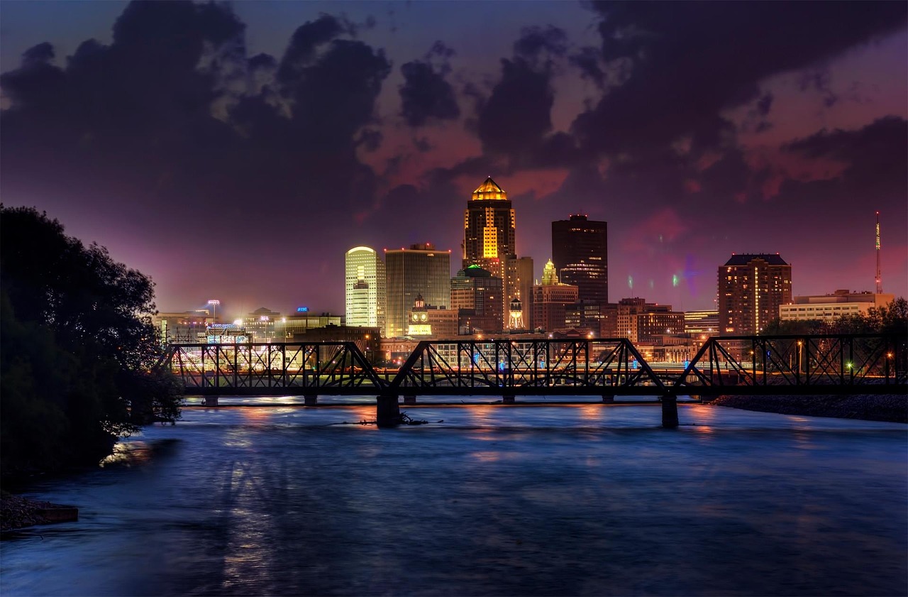 desmoinesiowadowntown1390472 | 1 Rated Nationwide LoJack Dealer des moines iowa downtown 1390472jpg