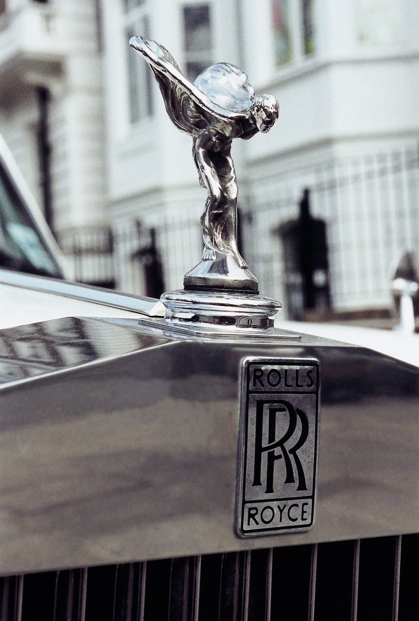 hoodornamentspiritofecstasyrollsroyce170622 | 1 Rated Nationwide LoJack Dealer hood ornament spirit of ecstasy rolls royce 170622jpg