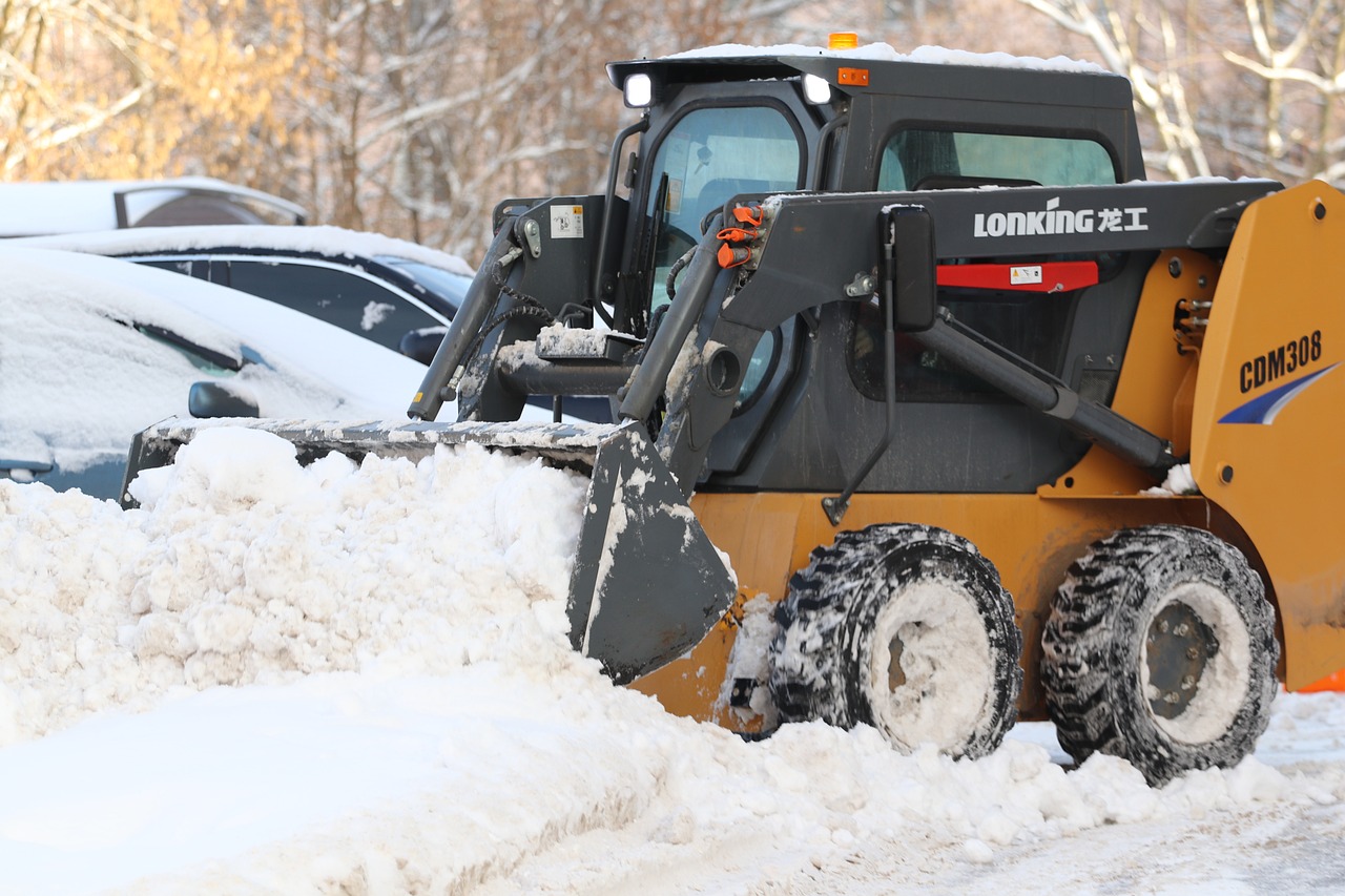 tractorsnowremovalsnow7202296 | 1 Rated Nationwide LoJack Dealer tractor snow removal snow 7202296jpg