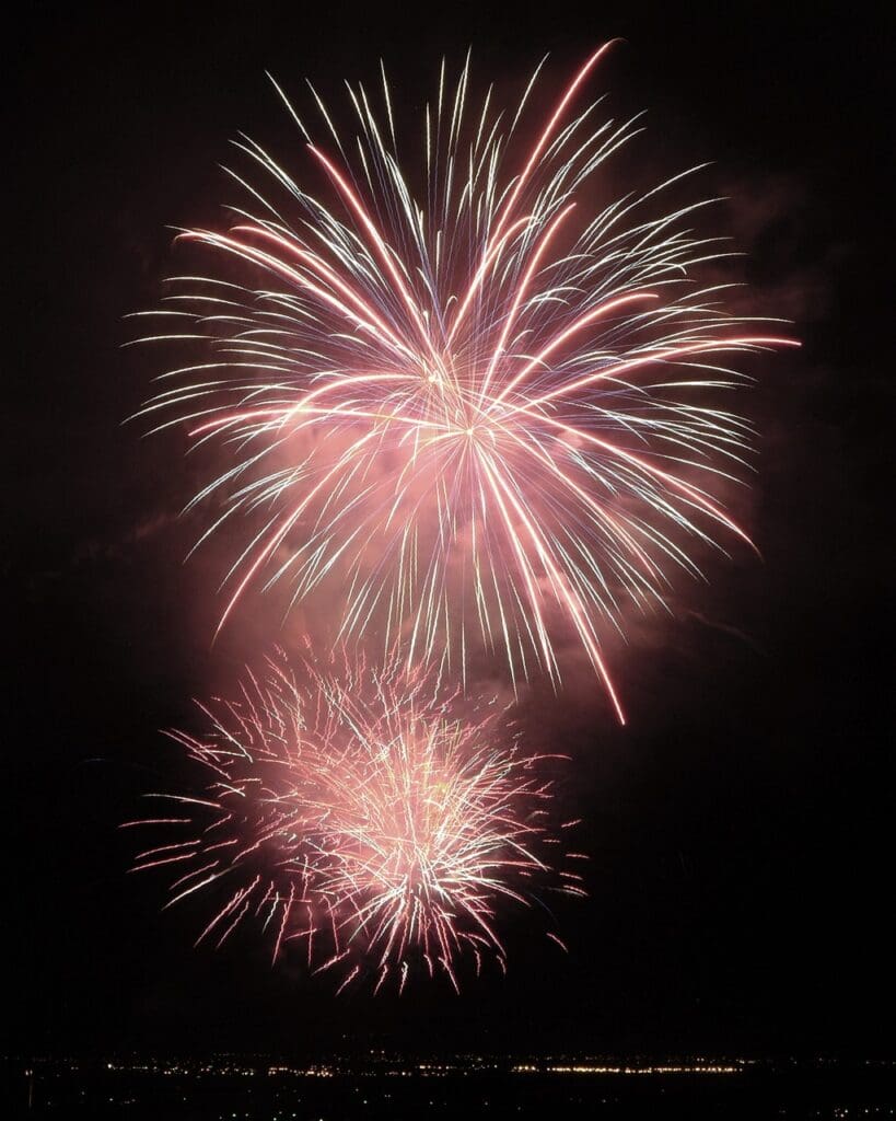 fireworks, explosion, pyrotechnics-5972578.jpg