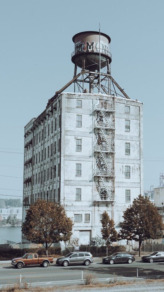 building, grain storage, nature-7563159.jpg