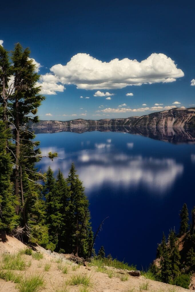 crater lake landscape mirror image 5429313jpg