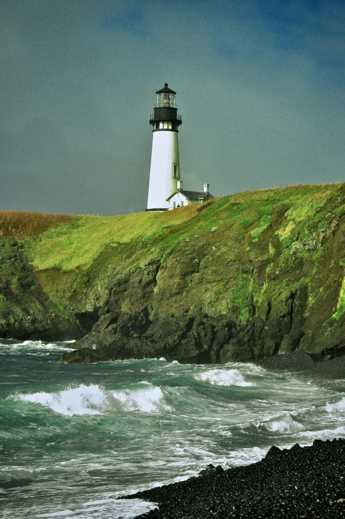 lighthouse, yaquina head, coast-5965988.jpg