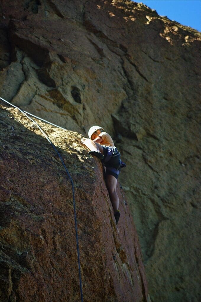 rock climbing mountain climbing man 5965961jpg