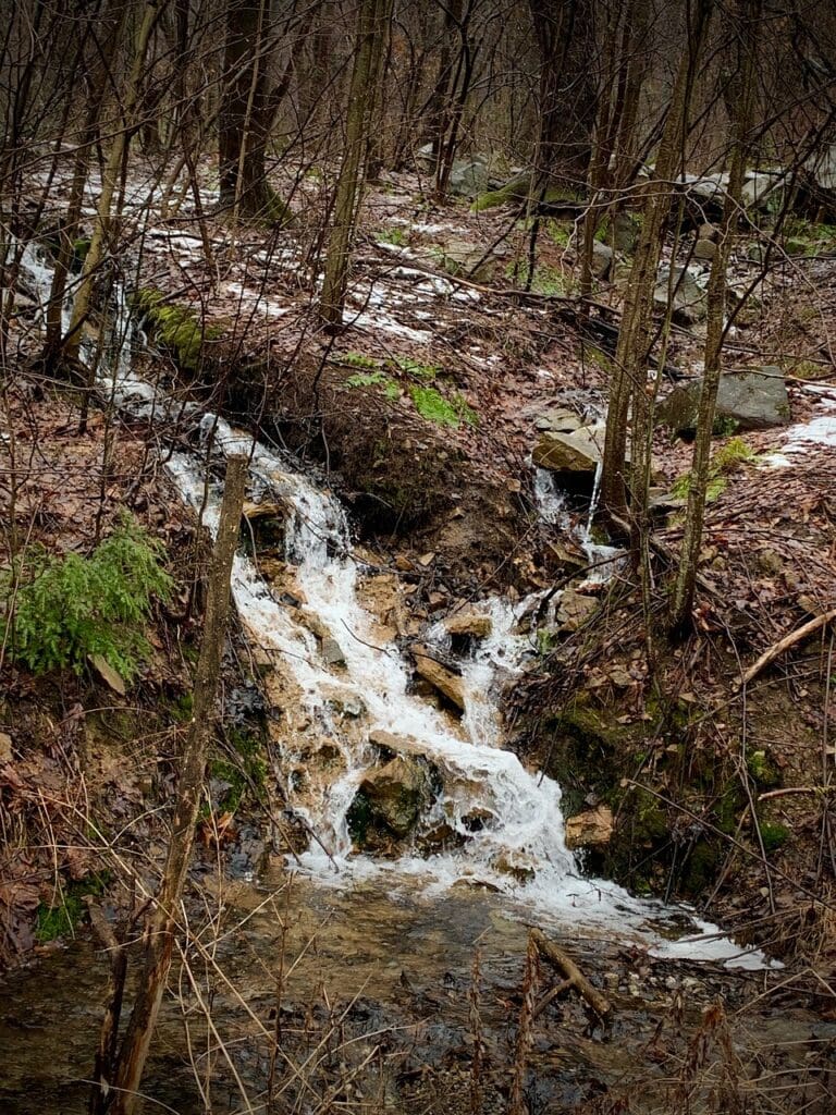 waterfall, stream, mountain-5039444.jpg